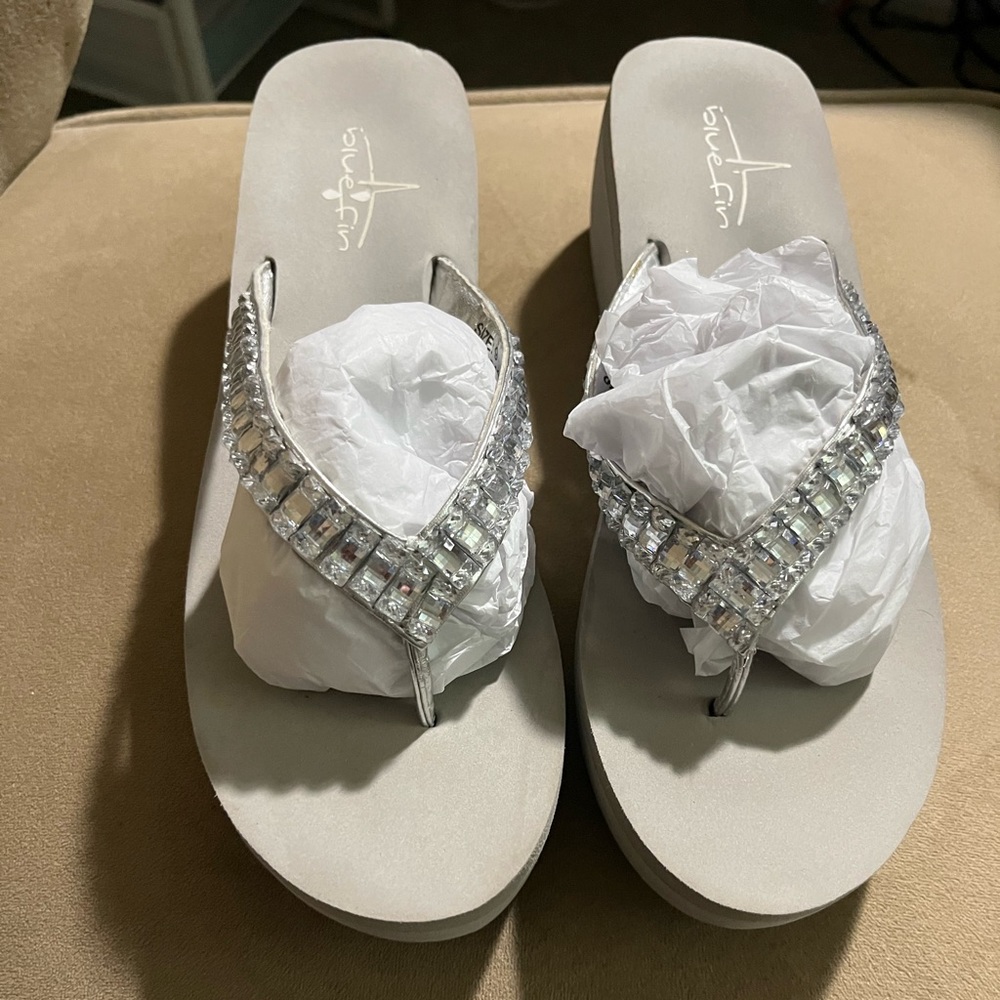 Bluefin rhinestone sandals size 9